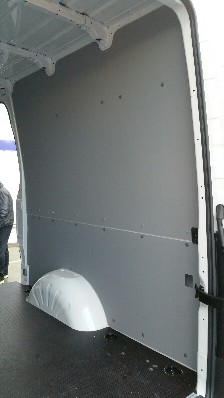 Rechte Seitenwand hinten